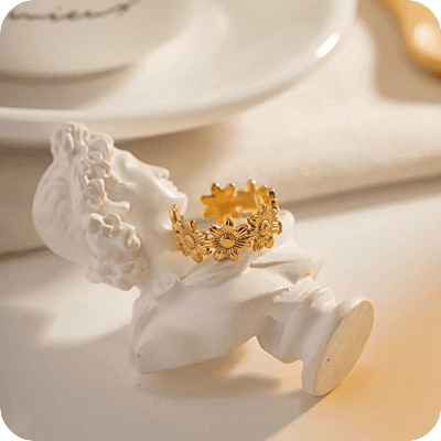 Daisies Ring