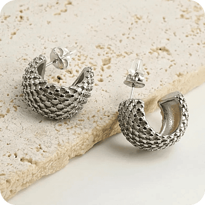 Studs C-Shape Rough
