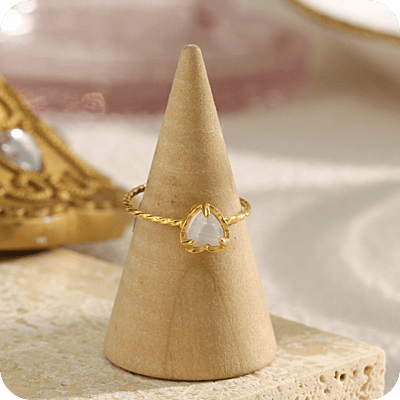 White Heart Ring